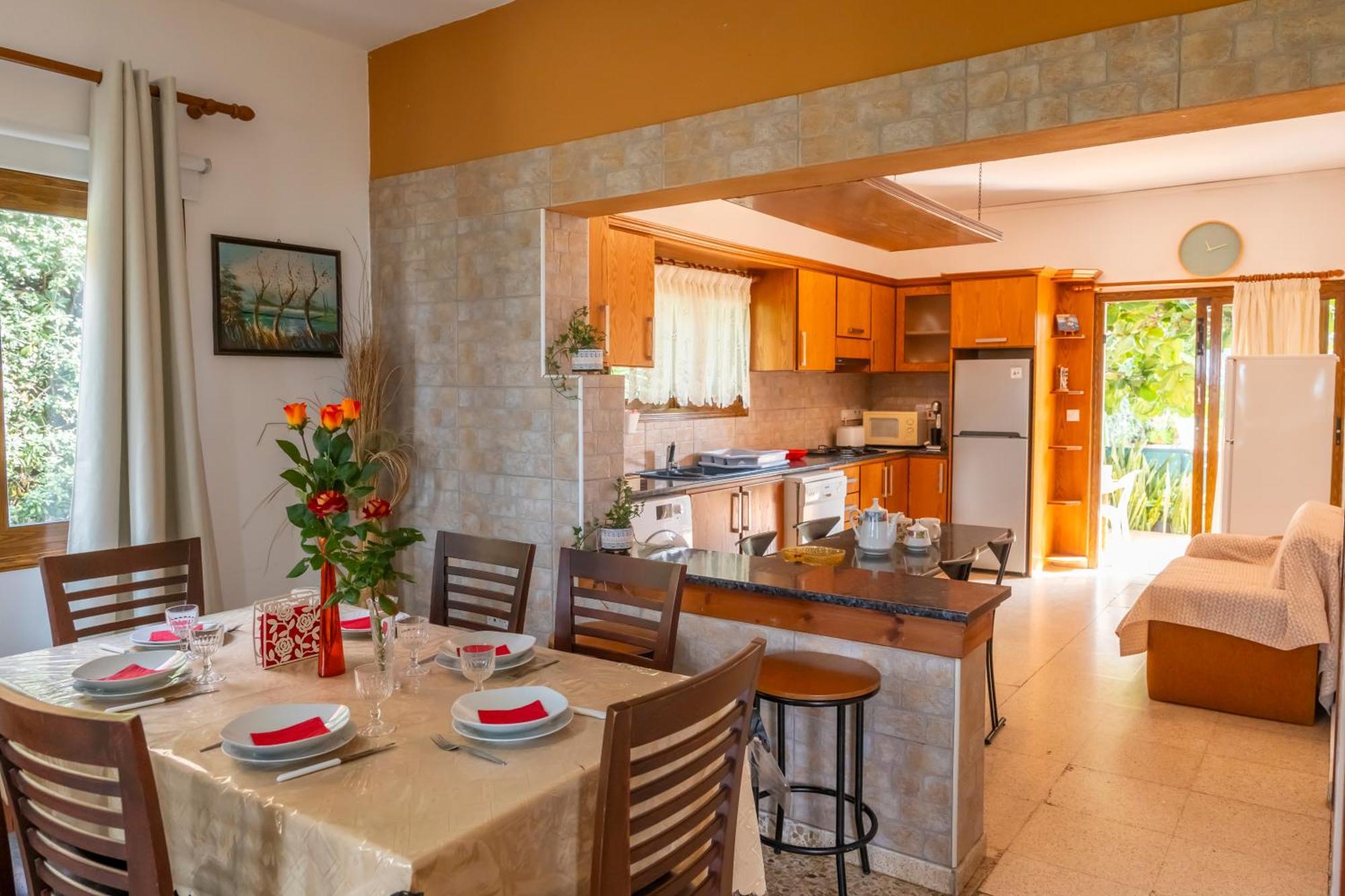 Spiti Damianos Villa Beachfront Pomos Bagian luar foto
